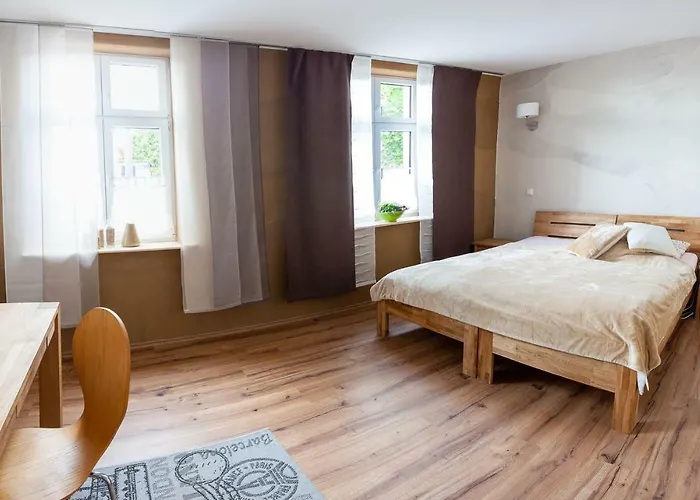 Pension-city-kontor-erfurt ゲストハウス 3*